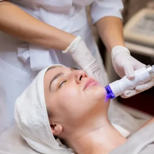 Advanced HydraFacial machine for deep cleansing